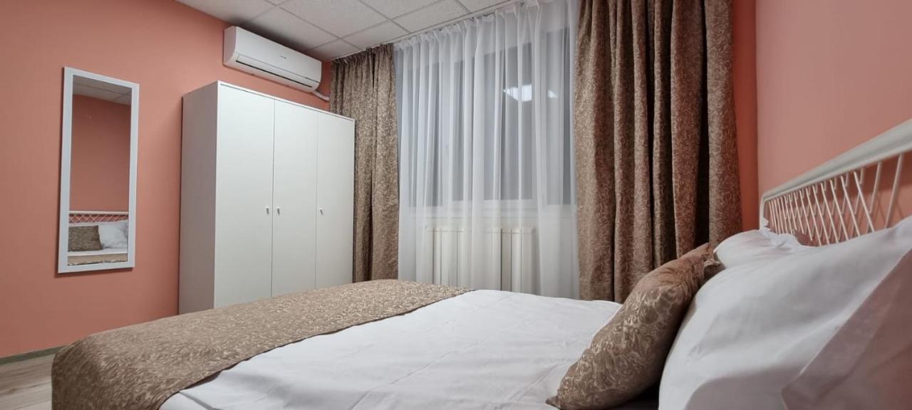 Hostel Citadella Deva Extérieur photo