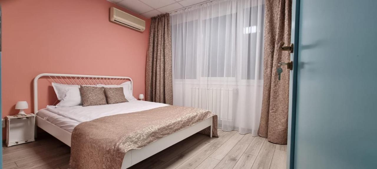 Hostel Citadella Deva Extérieur photo