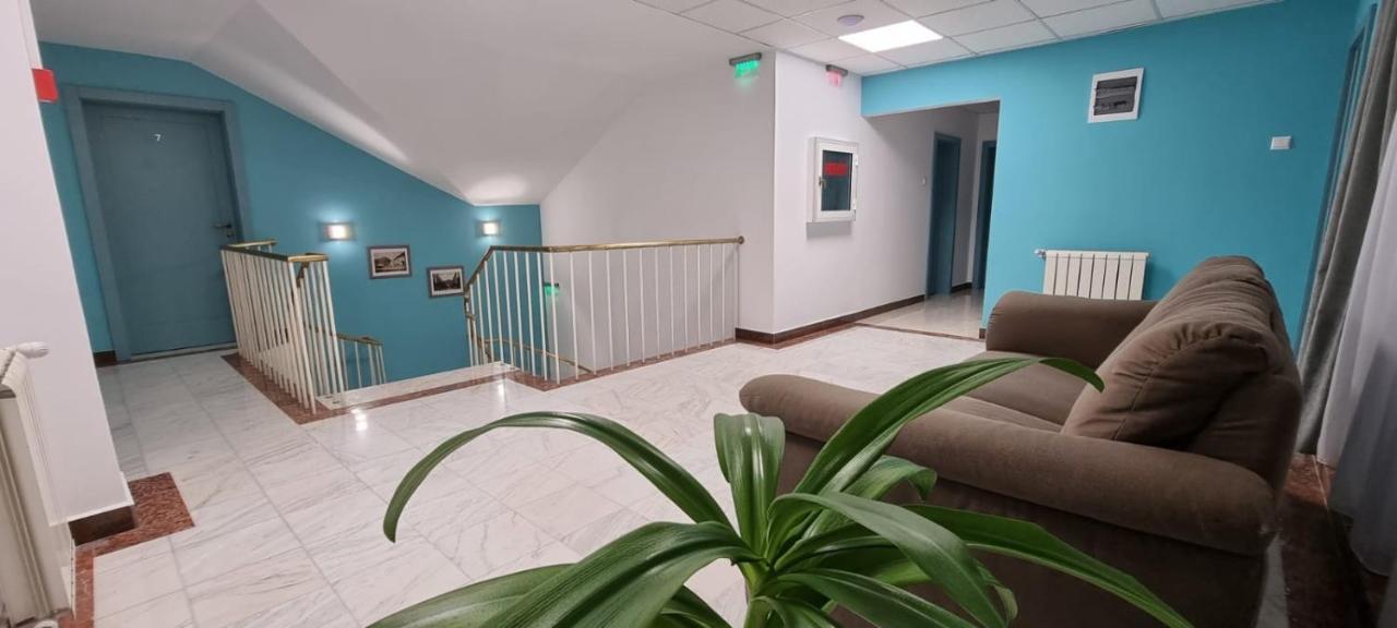 Hostel Citadella Deva Extérieur photo