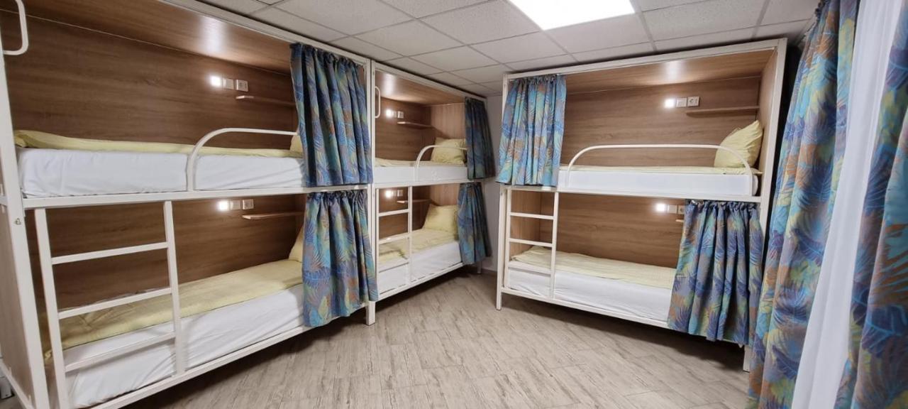 Hostel Citadella Deva Extérieur photo