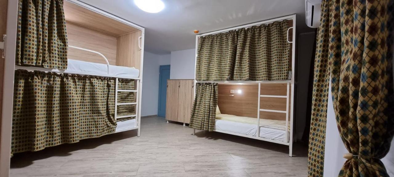 Hostel Citadella Deva Extérieur photo